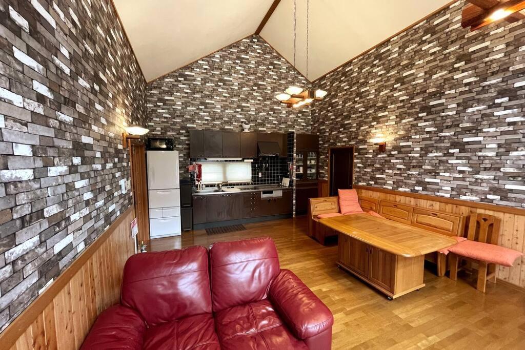 【ウポポイ近く】庭付きログハウステイスト・ Bbqセットあり 4名様まで同一料金 白老町 外观 照片